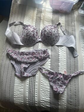 Lilac Floral Embroidered Push-Up Bra & Panty Set